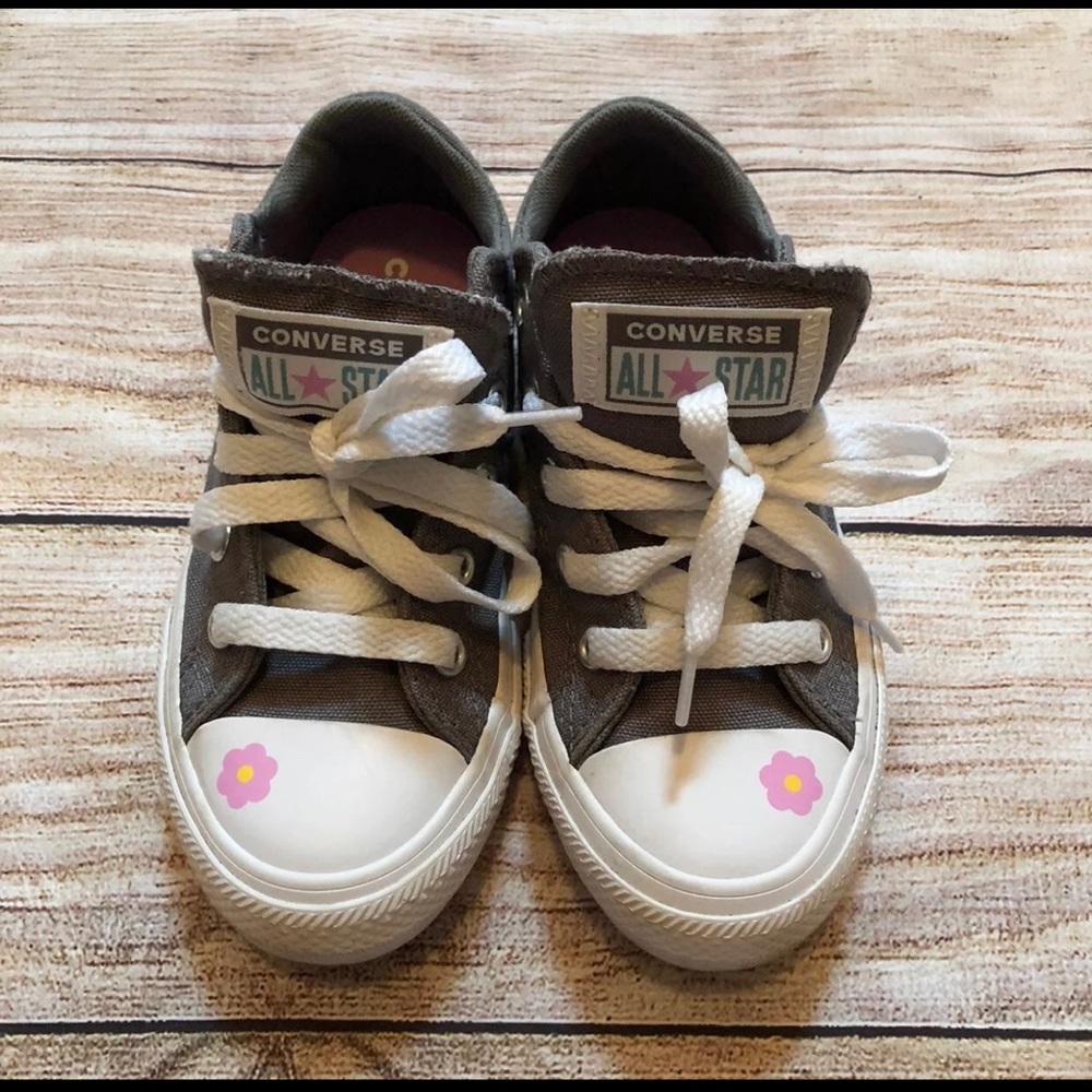 Toddler Converse Size 11